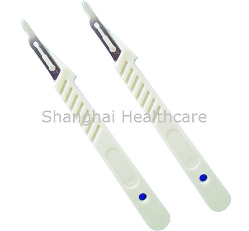 Disposable scalpels with carbon steel(srainless)surgical blades
